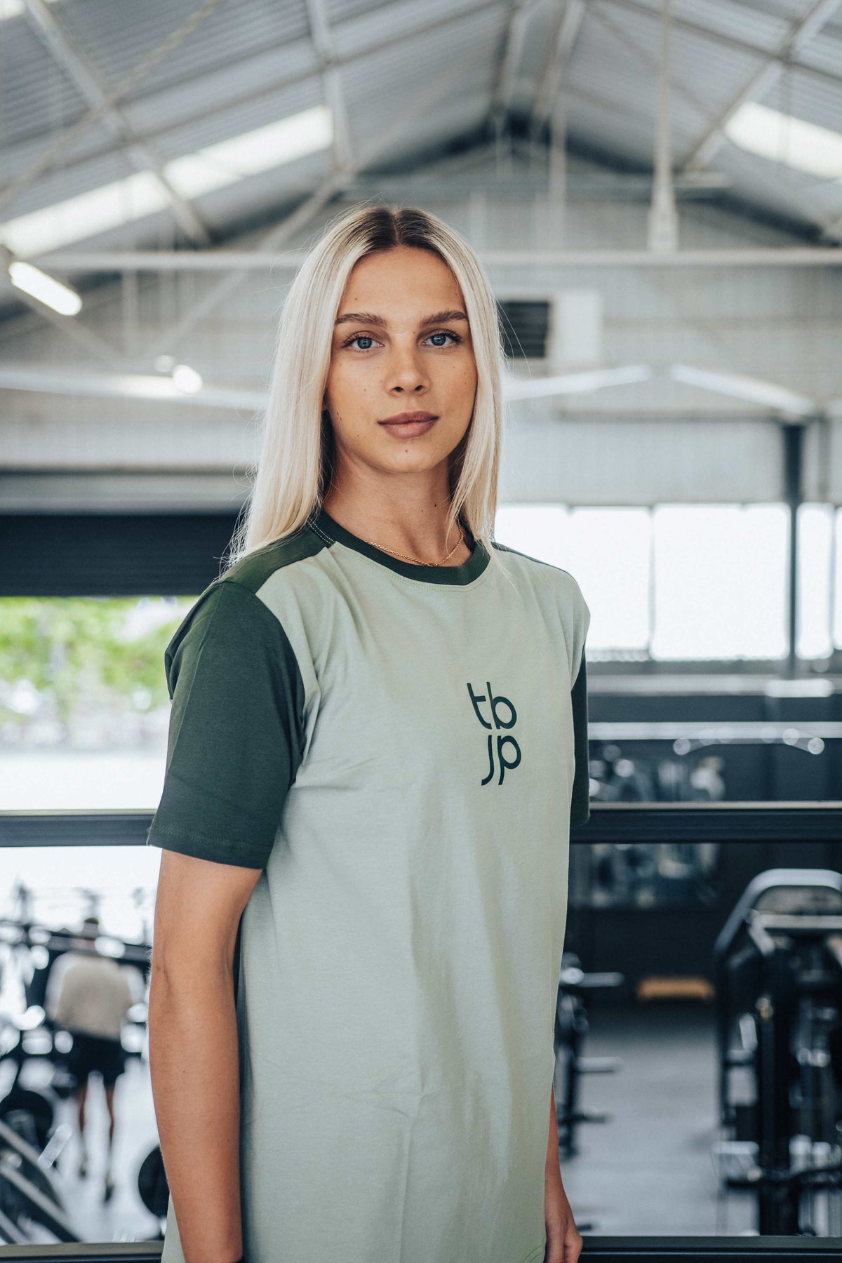 Set In Sleeve Tshirt - Vertical back logo, Sage & Pine