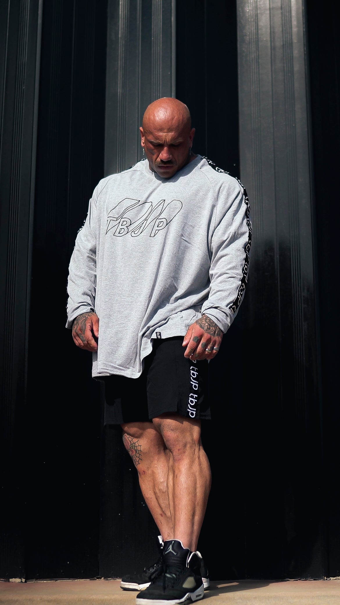 Grey Contrast Design Long Sleeved Top