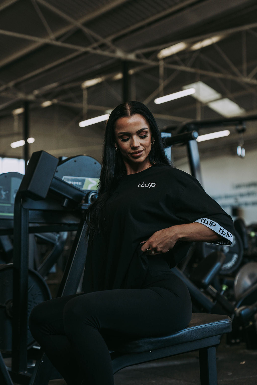 tbJP Tight Cuff Tshirt in Black