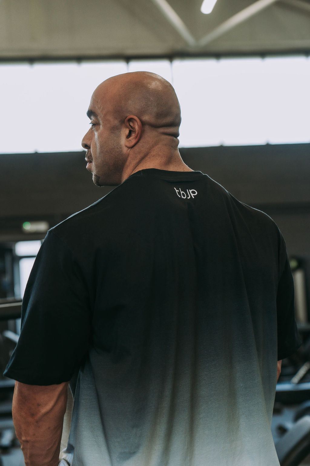 Ombre Tshirt in Black