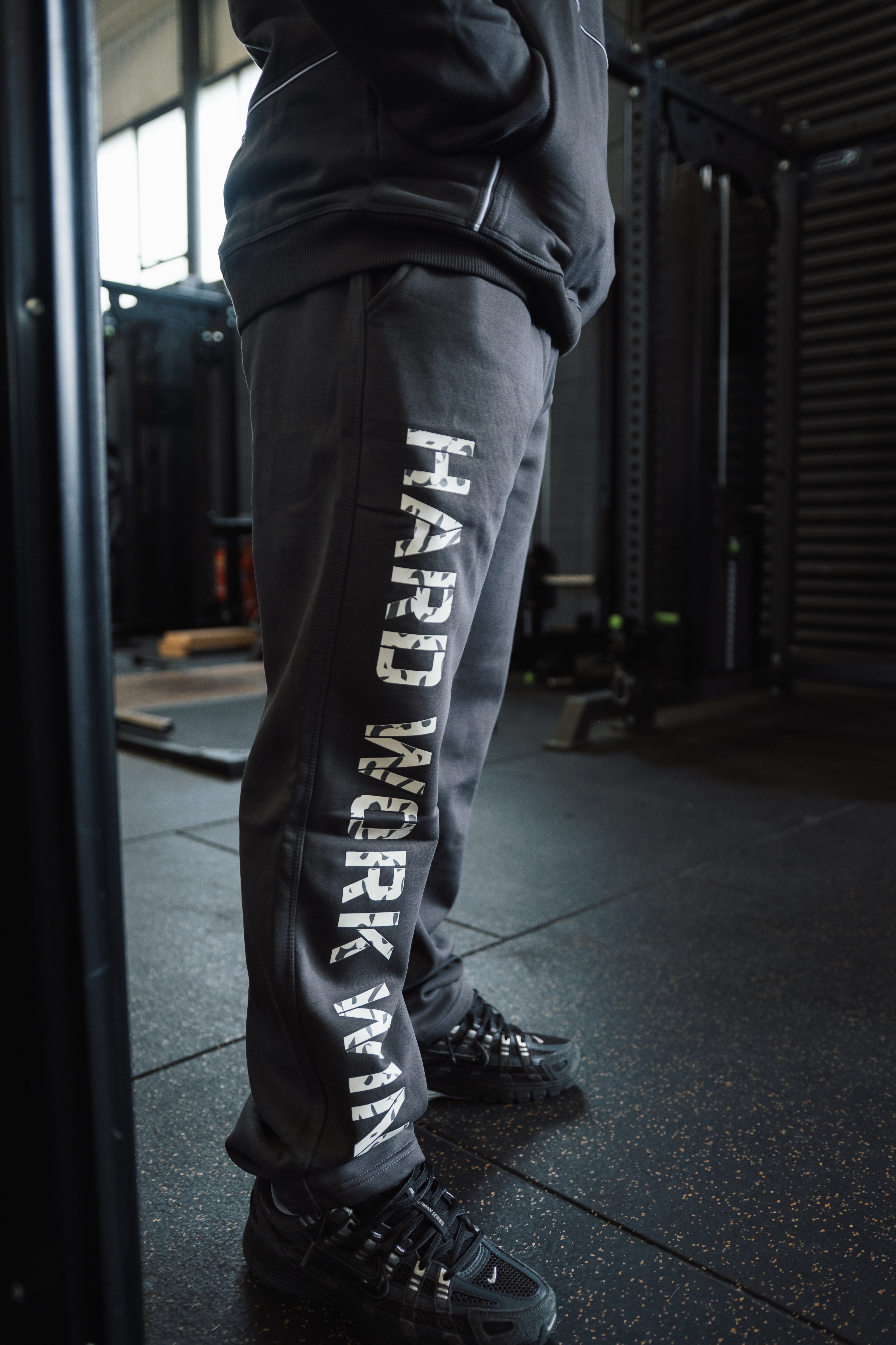 HARD WORK WINS Joggers in Grey
