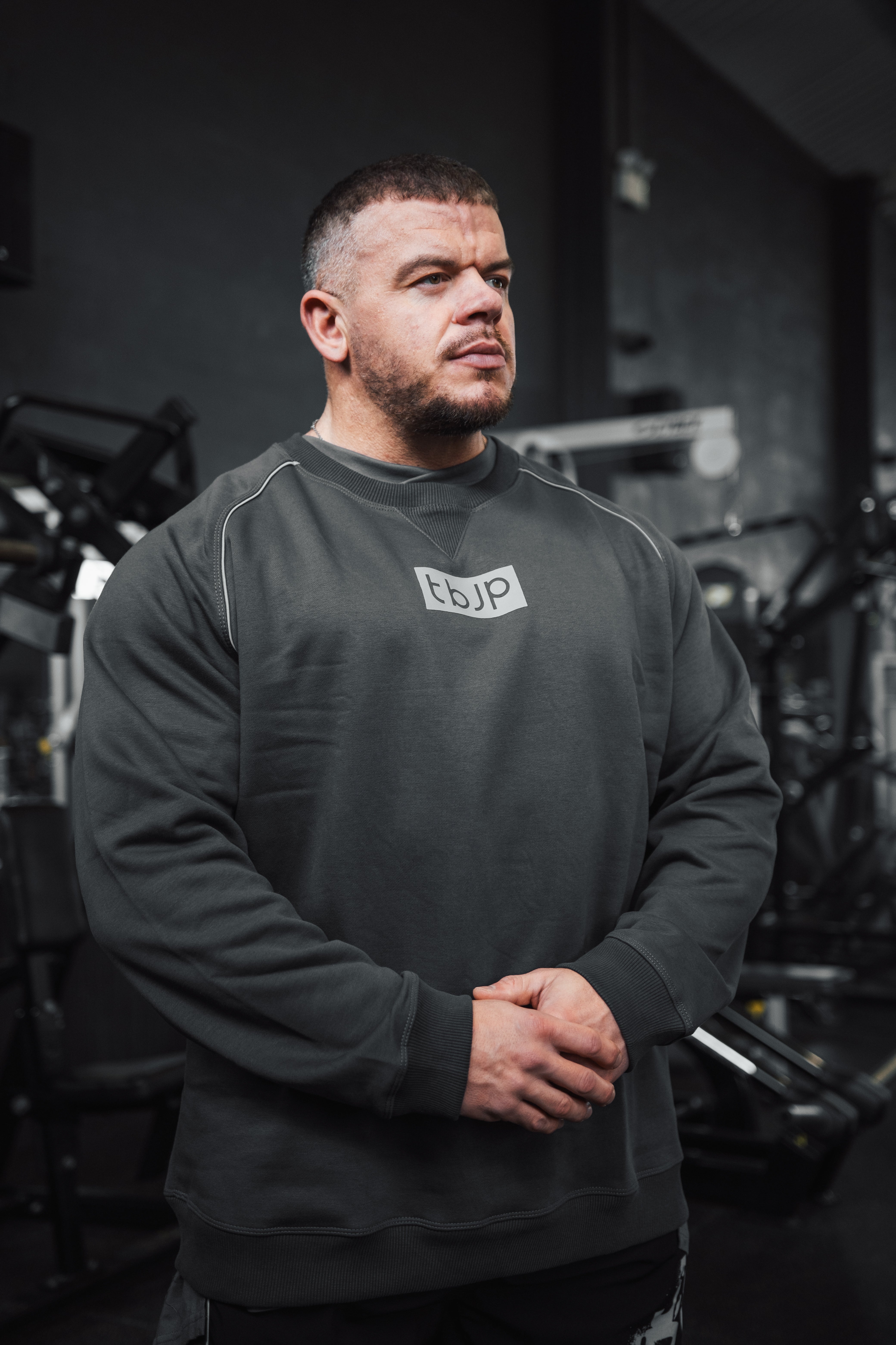 Raglan Sweater in Grey