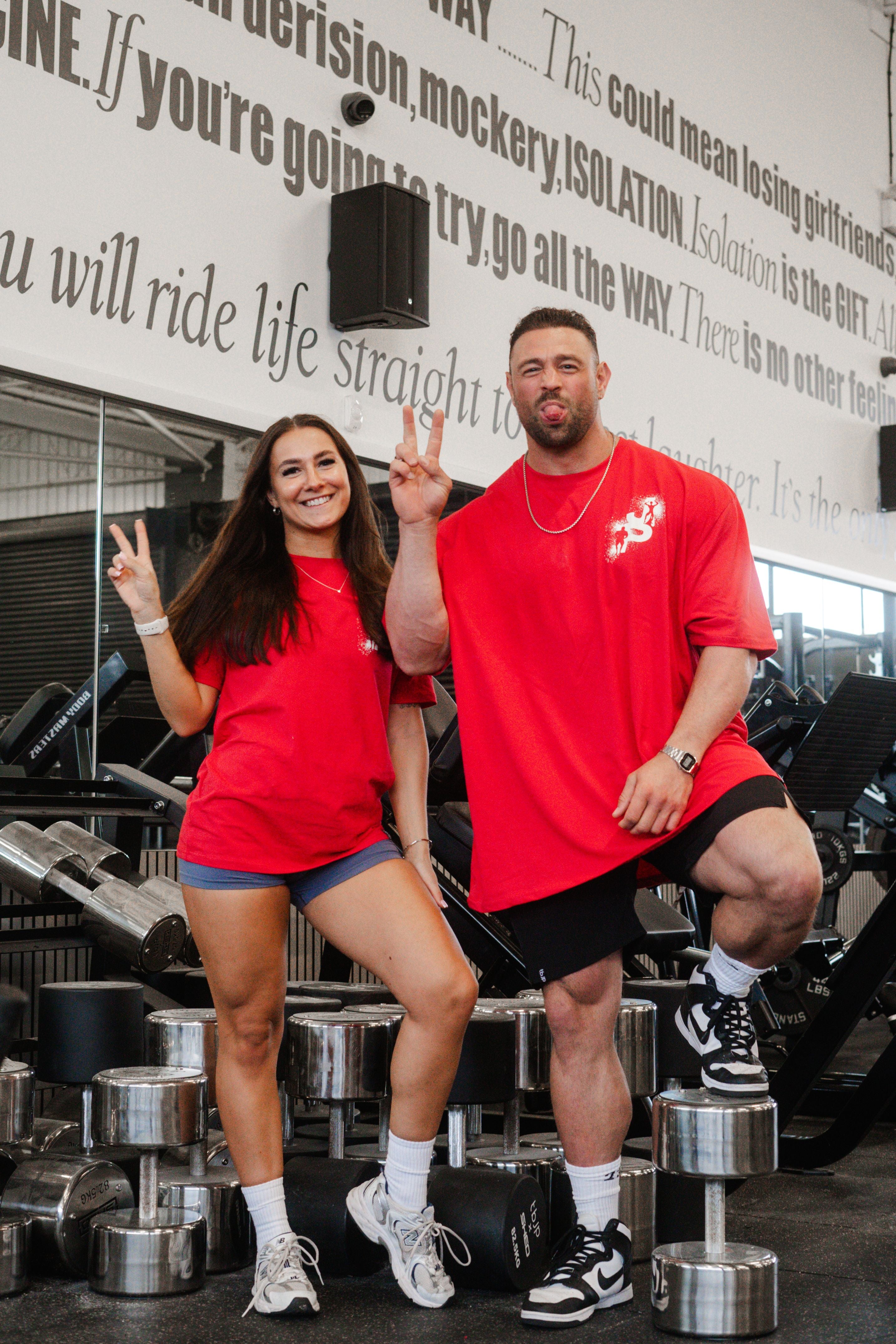 Circle Logo Tee in Red